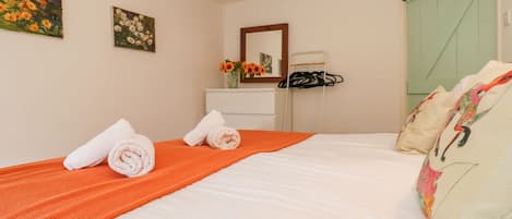 3 chambres, Wi-Fi gratuit, décoration personnalisée