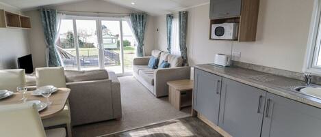 บริเวณนั่งเล่น