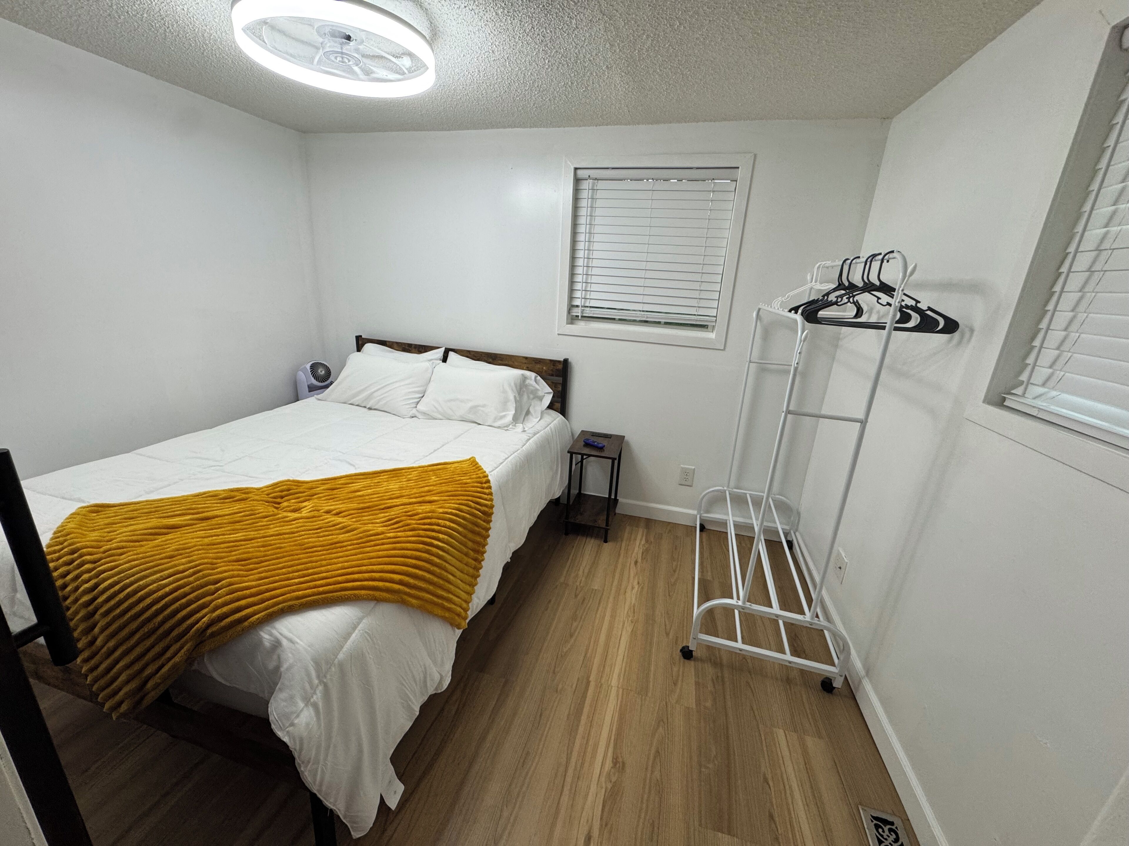 3 bedrooms, WiFi, bed sheets