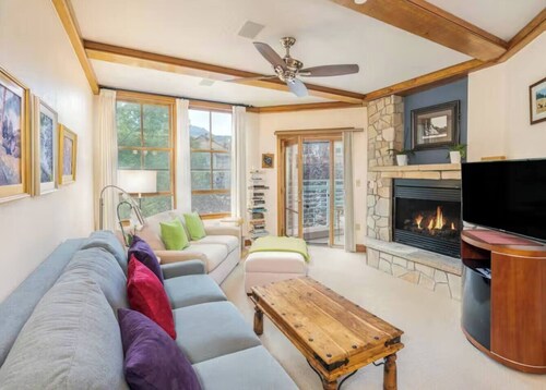 Palmyra Place: Ski IN/OUT