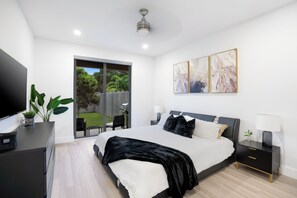 Luxury House, 3 Bedrooms, Private Pool, Garden View