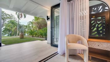 Lejlighed - 2 soveværelser - balkon - udsigt til have | Terrasse/gårdhave