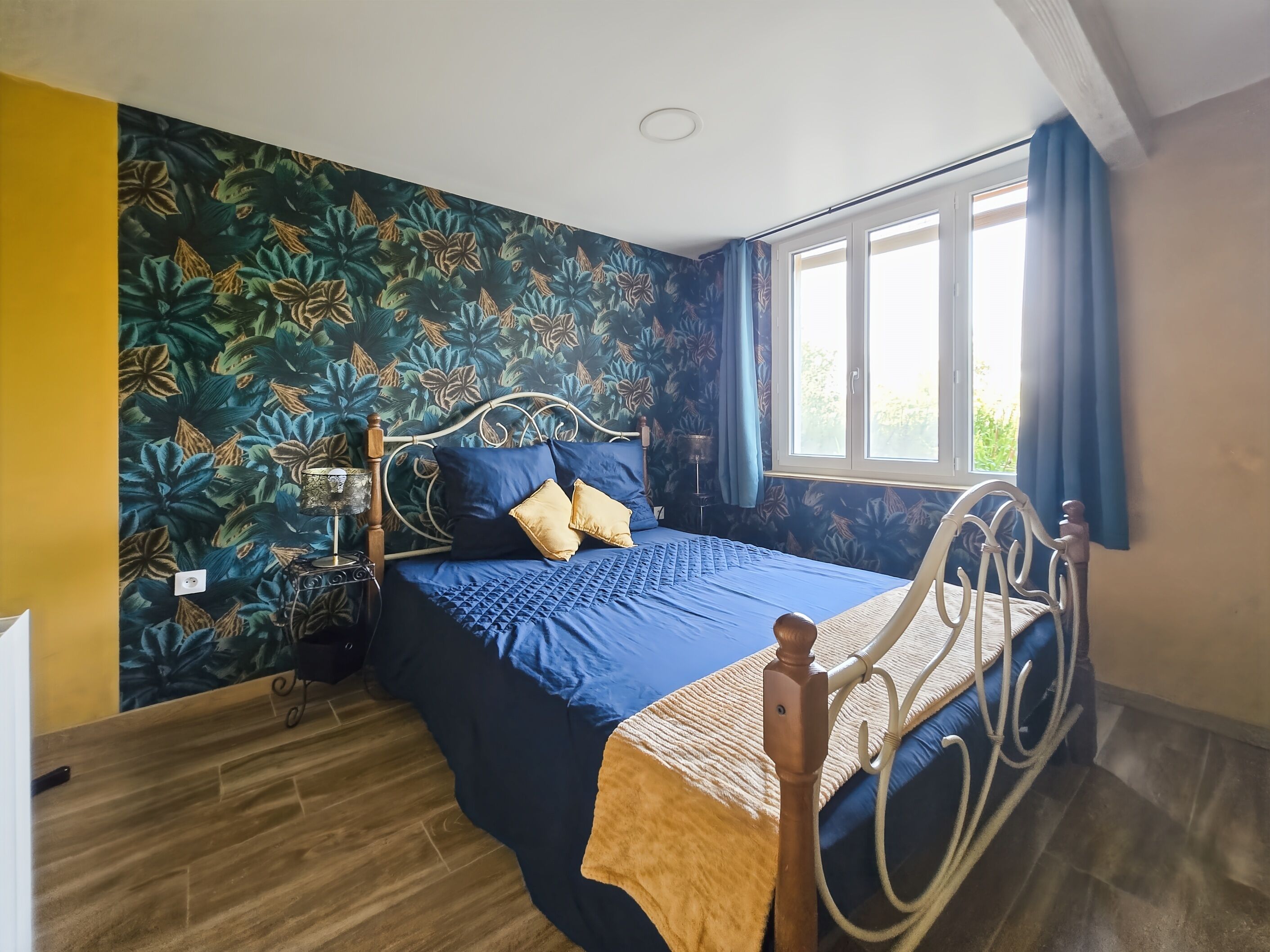 2 bedrooms, iron/ironing board, travel crib, WiFi (free)