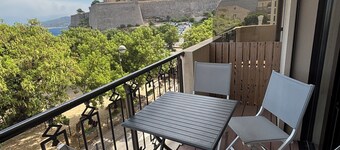 Apartment with sea view and Calvi citadel