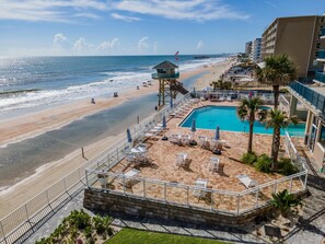 Apartment, Mehrere Betten (DiMucci Towers Ten 1604) | Pool