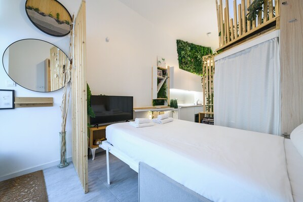 1 bedroom, iron/ironing board, free WiFi