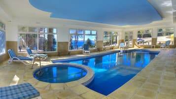 Innenpool, beheizter Pool