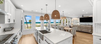 Gulf-Front Luxury | 8BR w/ Pool Jan 2026 & Private Boardwalk, Boats OK