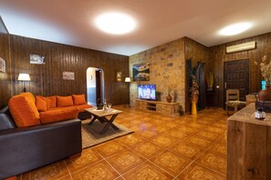 TV, computer monitors