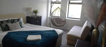 Gourock Blissful Apartment With 3 Bedrooms
