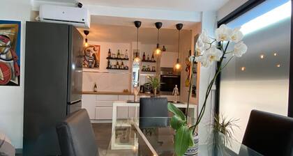 Beautiful studio near the Sagrada familia and the beach