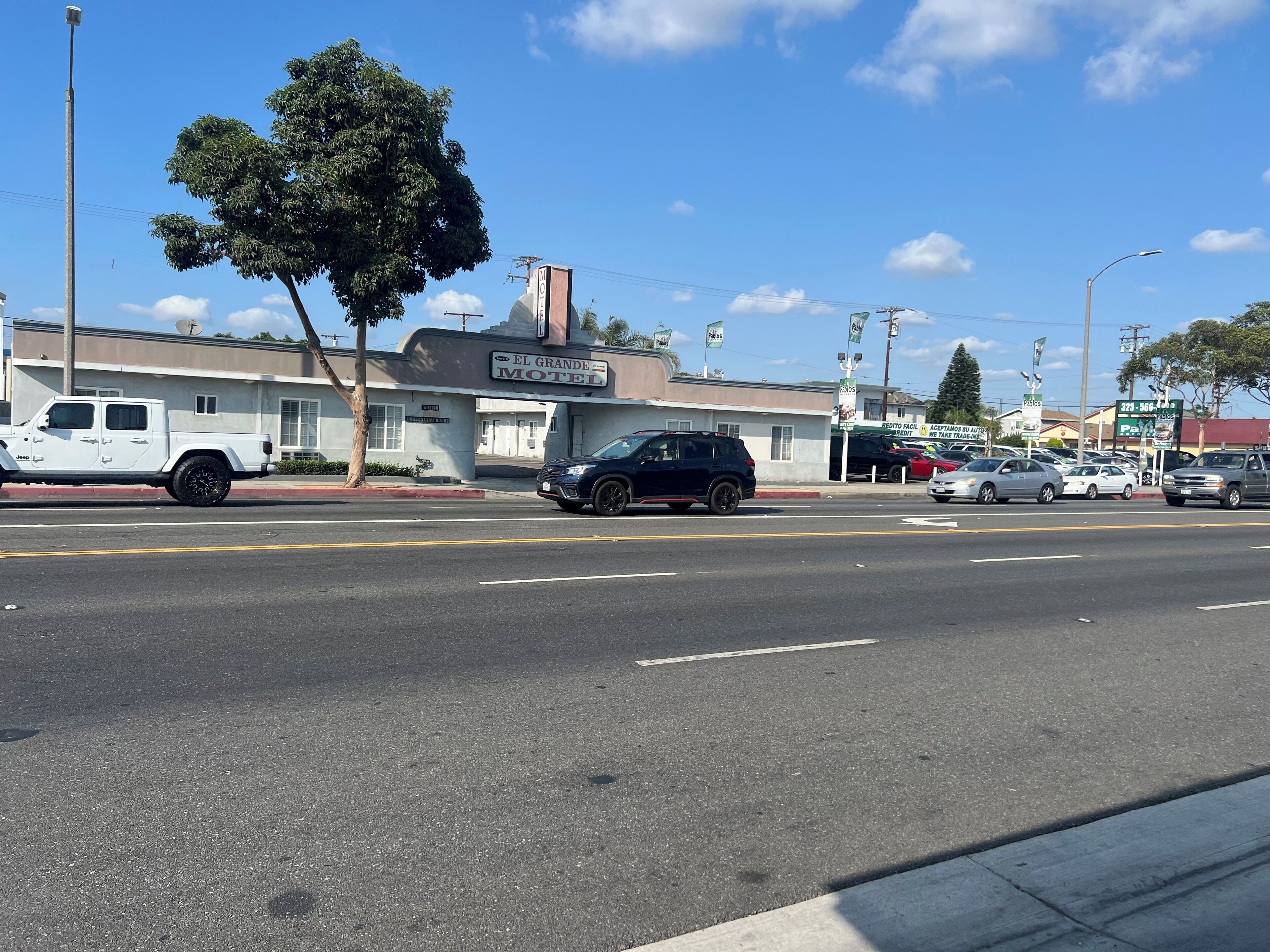 ที่จอดรถฟรี