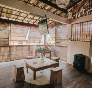 基础复式房 | 免费 WiFi