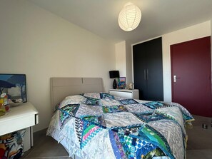 2 Schlafzimmer, Bügeleisen/Bügelbrett, WLAN