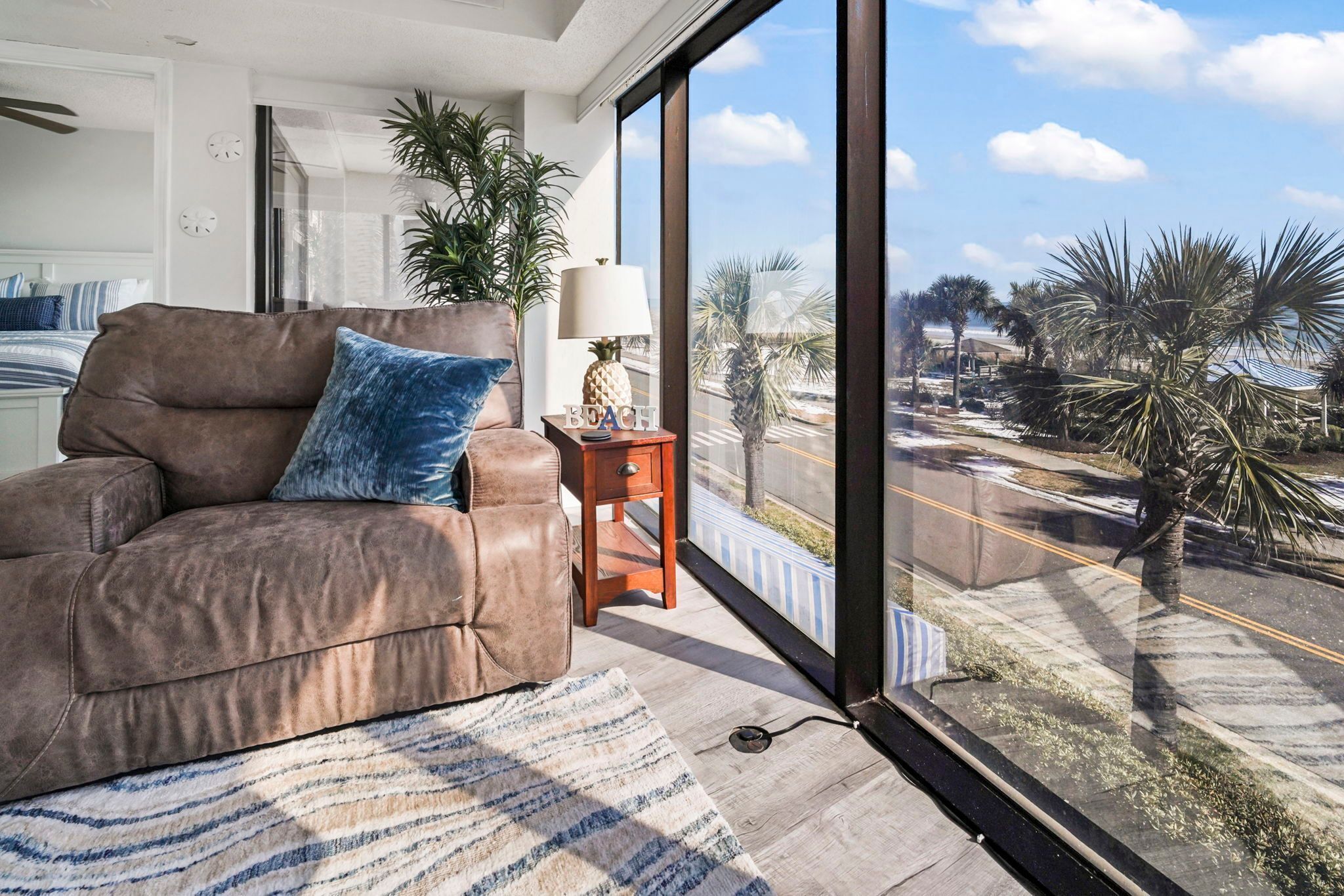 Télévision, chaîne hi-fi