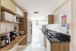 Basic Apartment | Private kitchen