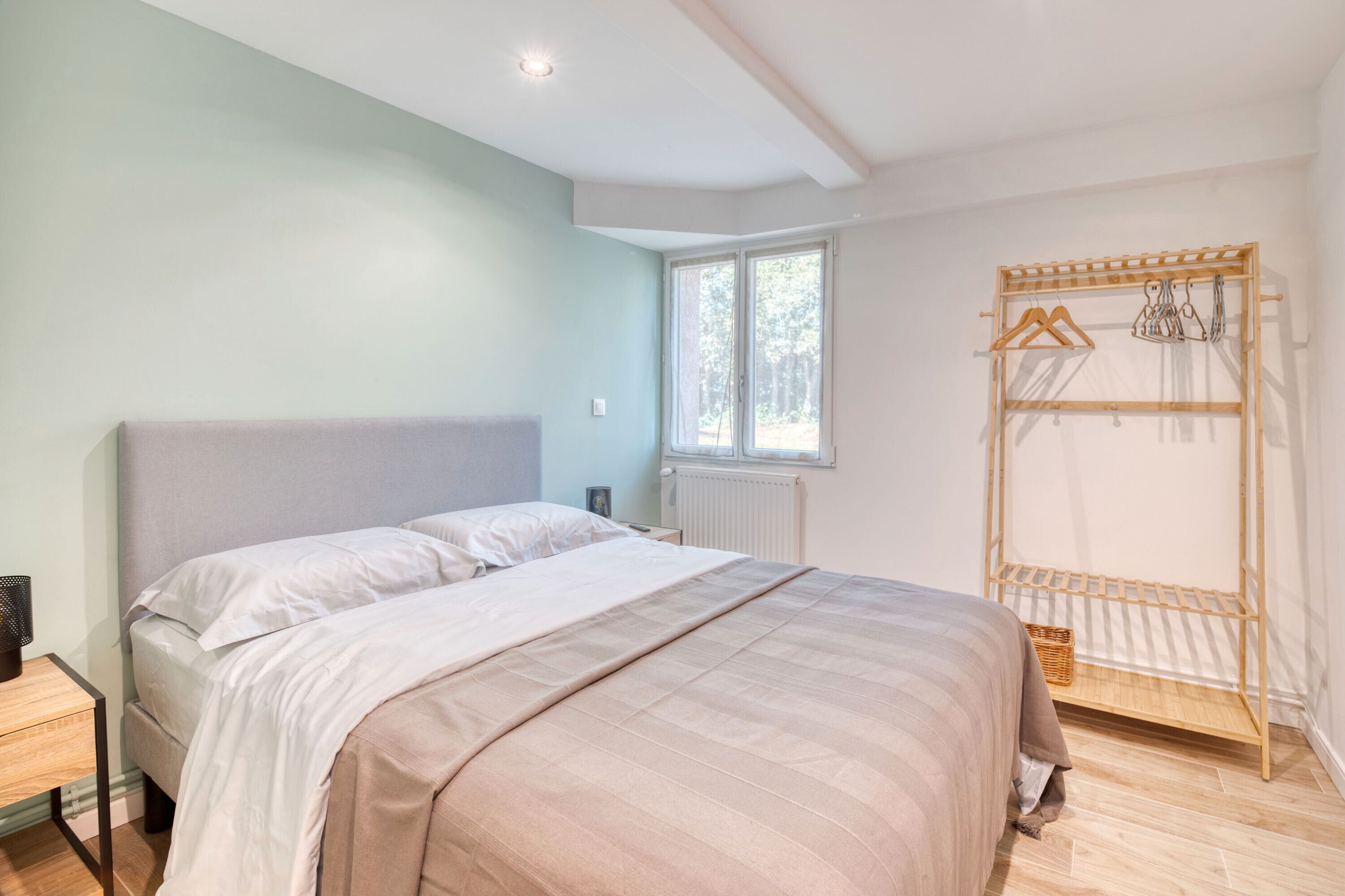 2 bedrooms, WiFi, bed sheets