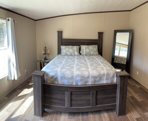4 habitaciones, tabla de planchar con plancha y wifi gratis 