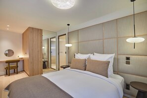 Apartment | 2 bedrooms, laptop workspace, iron/ironing board, bed sheets