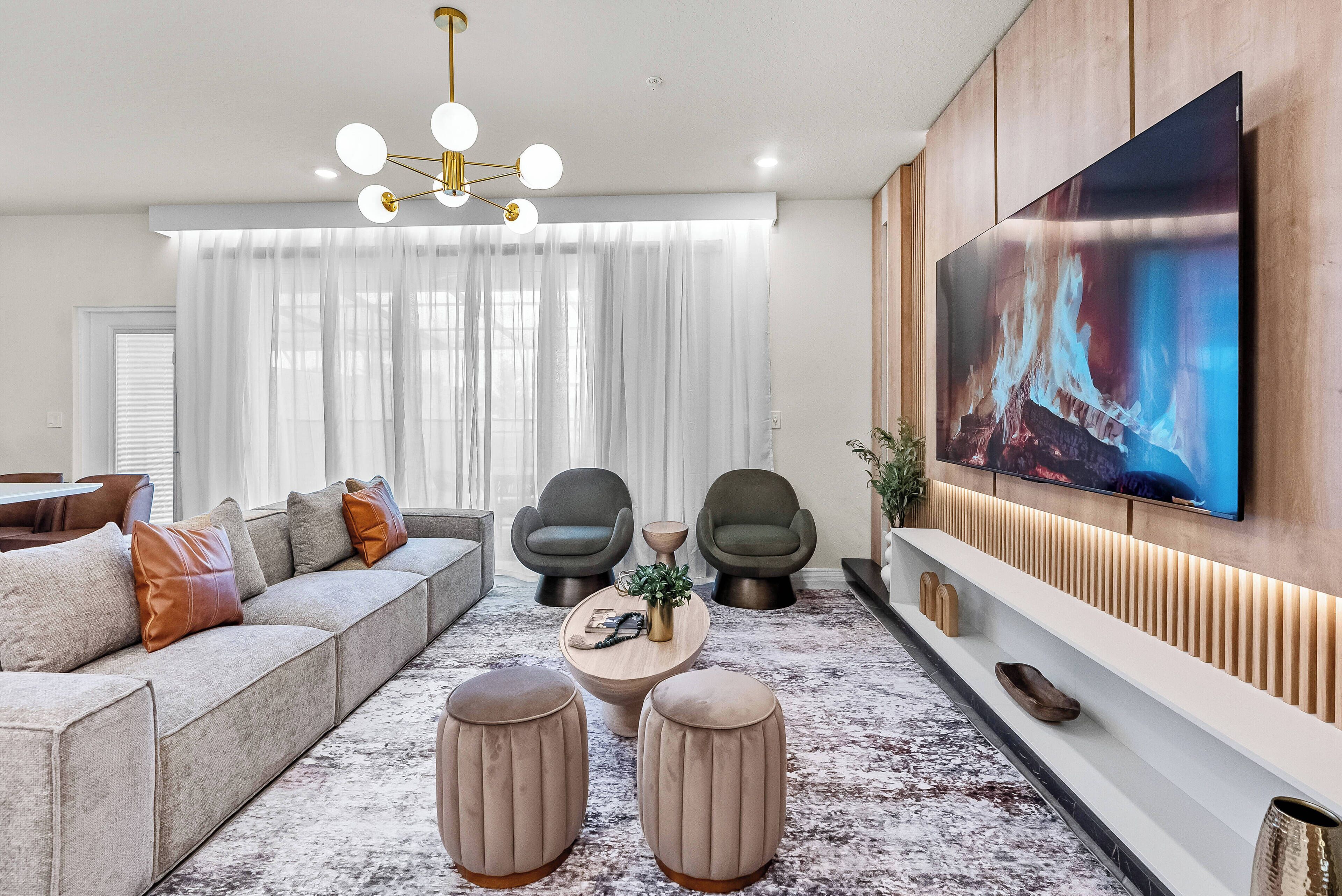 电视、电子游戏