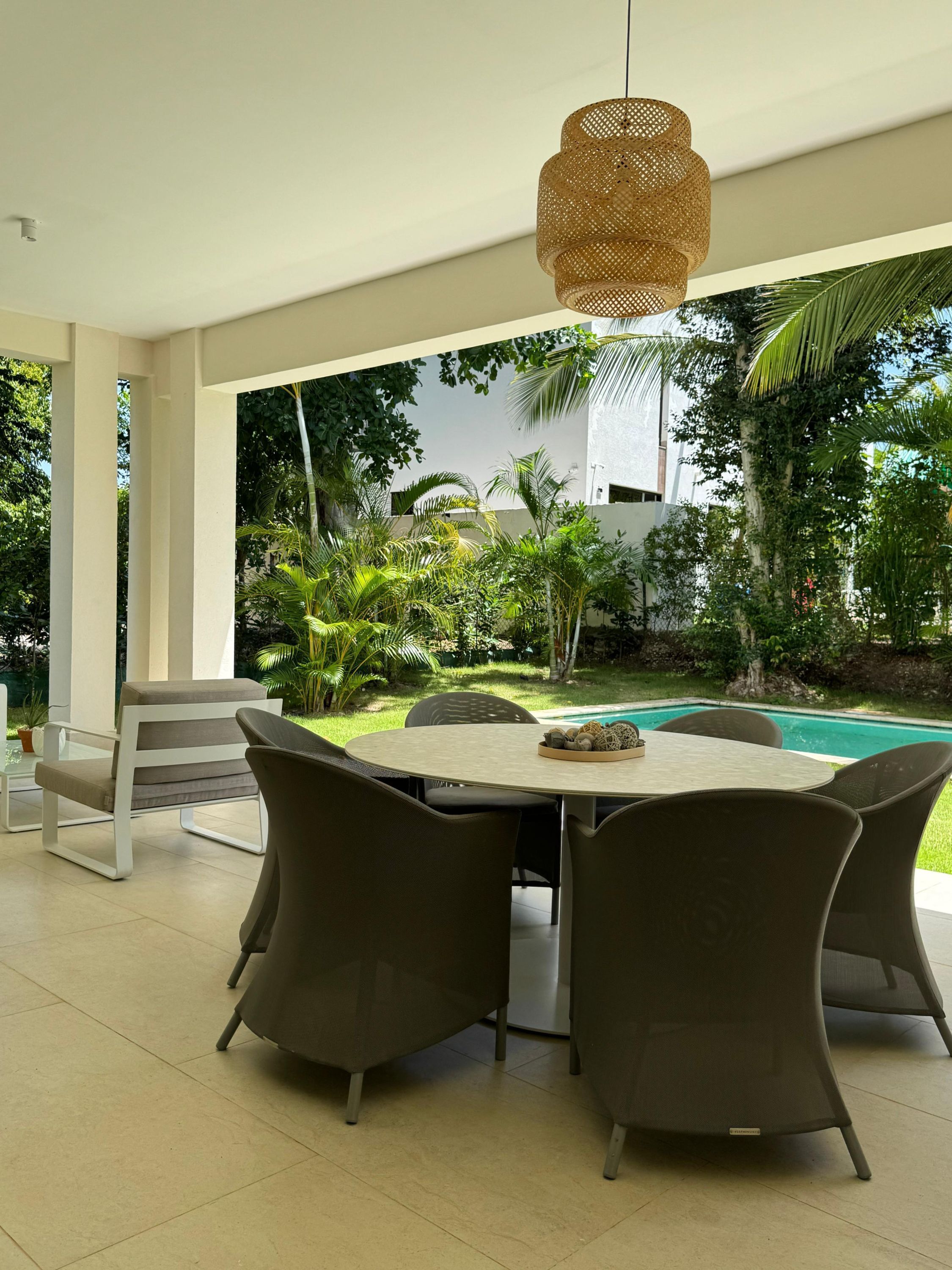 Villa, para fumadores | 4 habitaciones 