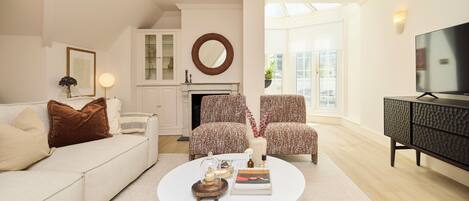 Apartment, Garden View | Living area