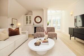 Huoneisto, näköala puutarhaan | Oleskelualue