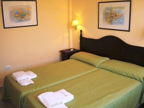 Apartment, 1 Schlafzimmer | Bügeleisen/Bügelbrett