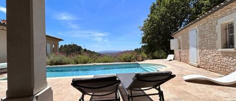 Außenpool (je nach Saison geöffnet)