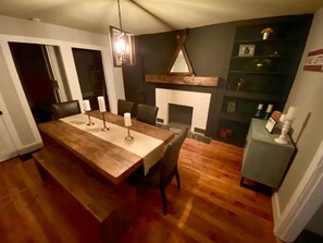 Unclassified image, 4 of 37, button - Killington Mountain Farmhouse-5 min to Skiing (Underhill)