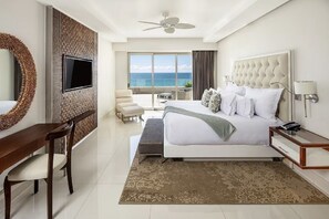 3 bedrooms, in-room safe, free WiFi, bed sheets