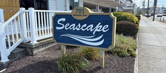 Beach block condo minutes to the boardwalk in Ocean City - Perfect for a getaway
