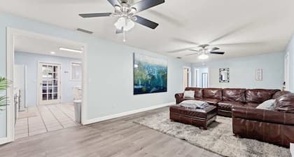 Fishing Cottage, Peaceful, 3 BR, W/D, Long-Term