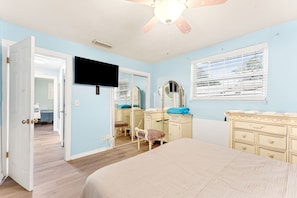3 Schlafzimmer, Bügeleisen/Bügelbrett, Internetzugang, Bettwäsche