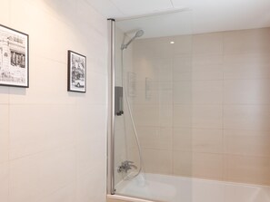 House, Smoking | 2 bedrooms - Apartamento Tico con Terraza (Barcelona)