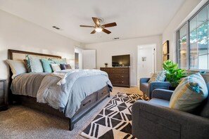 3 bedrooms, iron/ironing board, free WiFi, bed sheets