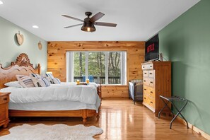 4 dormitorios, tabla de planchar con plancha, wifi gratis y ropa de cama