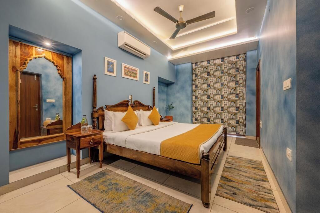 1 bedroom, iron/ironing board, Internet, bed sheets