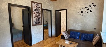 Glow Cabin Guba – Cozy Retreat with Mountain Views and Modern Comfort