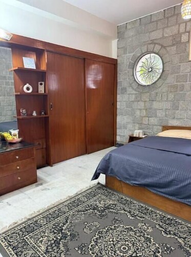 1 room + Lounge area/Kitchenette/terrace in Ulsoor