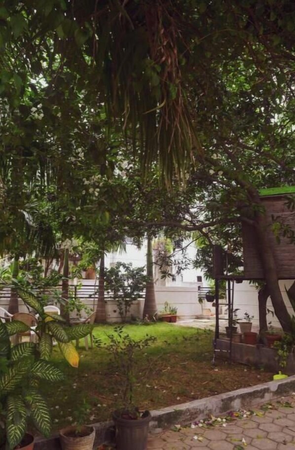 Property grounds - Private farm house with BBQ set up & projector (Moinabad Besides Star Convention)