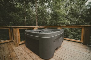 Bain à remous extérieur