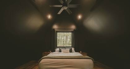 Charming 2-bedroom A Frame cabin in Red River Gorge - The Raven