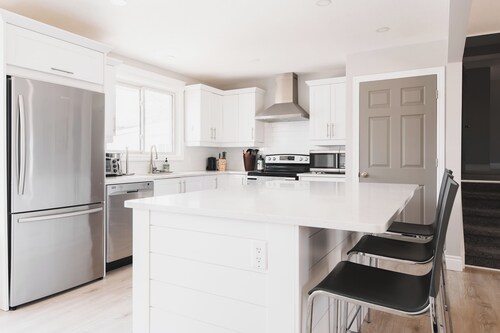 The Hanna Home- Inground Pool