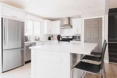 The Hanna Home- Inground Pool