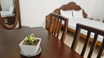 2 habitaciones, wifi y ropa de cama
