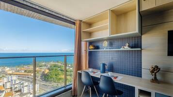 ์ํํธ | ๋ด๋ถ