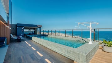 Piscina externa