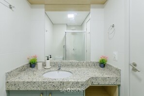 Basic-Apartment | Badezimmer