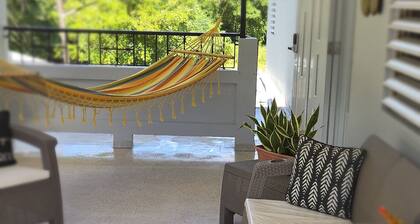 West Comfy 3-bedroom house with AC in Sabana Eneas,San German PR